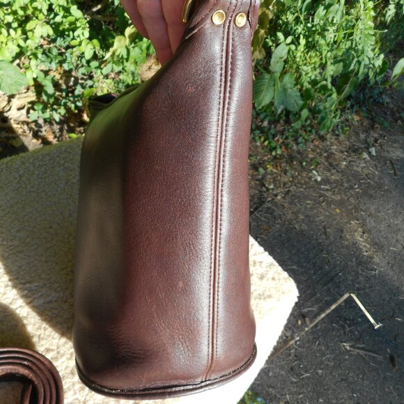 Sold***Vintage Coach 9085 Helen's Legacy  in Mahogany - Picture 6 of 12